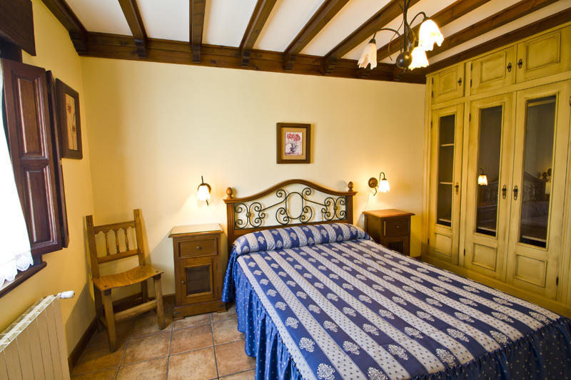 Hospedaje Granada San Vicente De La Barquera Quarto foto