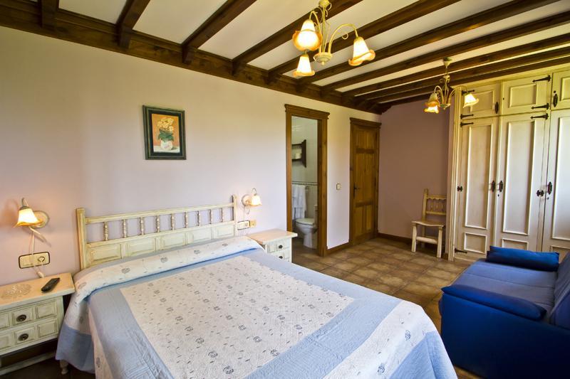 Hospedaje Granada San Vicente De La Barquera Quarto foto